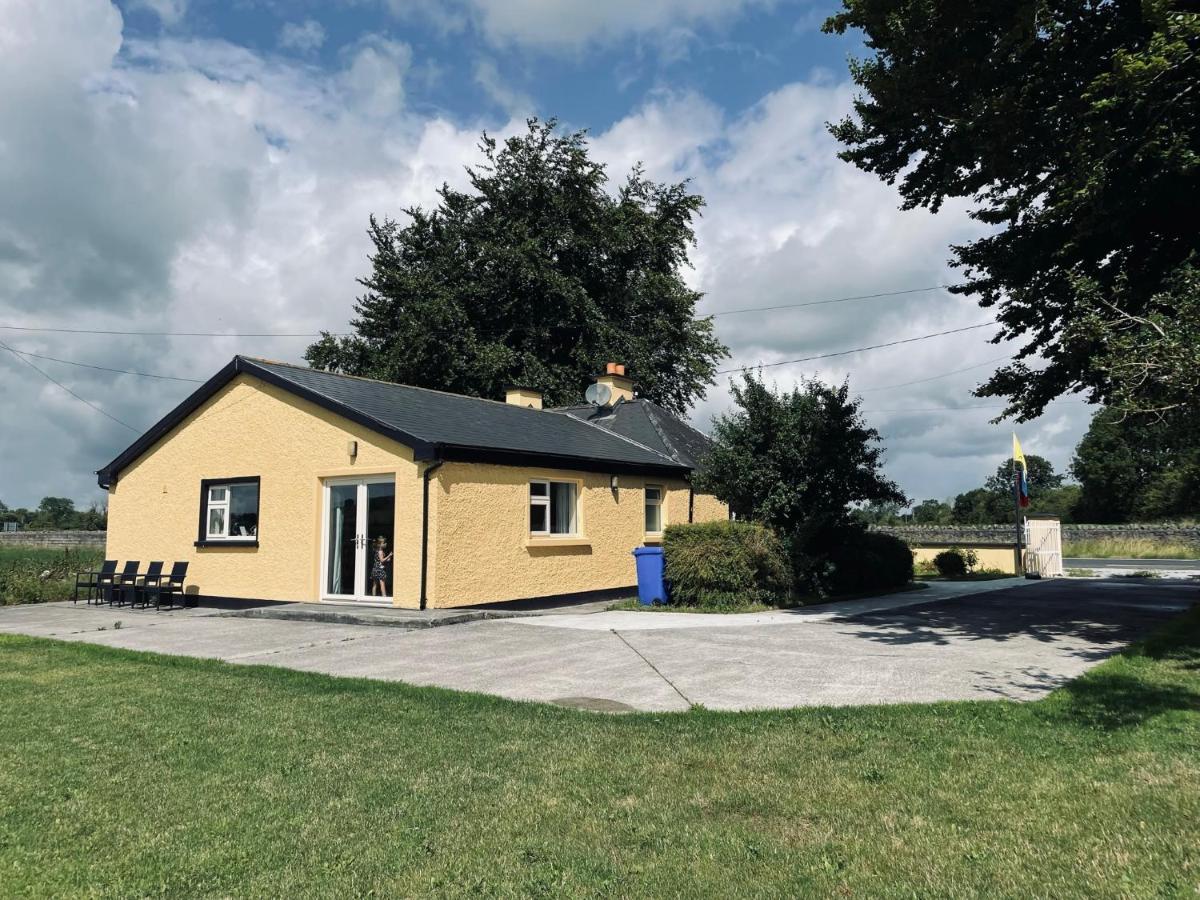 Cutteen Cottage Tulla Eksteriør bilde